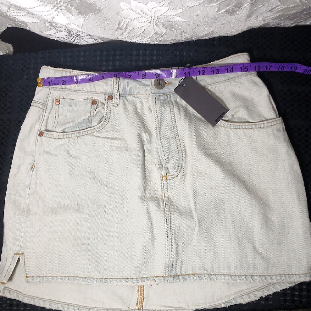 One Teaspoon White Denim Mini Skirt with Slit
